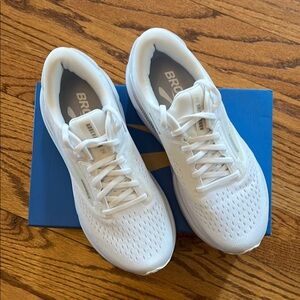 Women’s Brooks Adrenaline